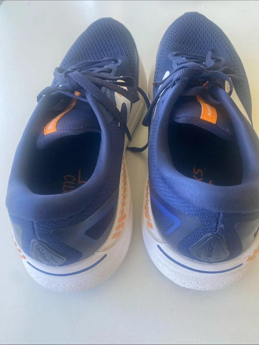 Brooks Adrenaline GTS 23 Running Shoes Sz 10.5 $140